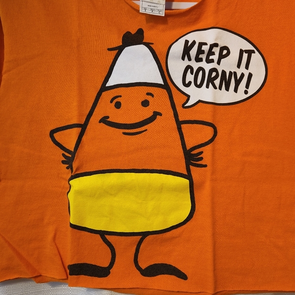 Candy Corn "Corny" sleeveless, cropped t-Shirt - Picture 2 of 5